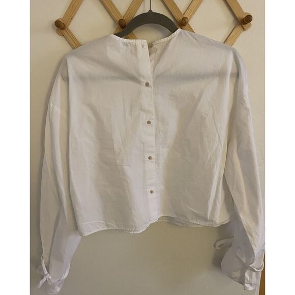 Aritzia Top Women's Small White Wilfred Long Sleeves Wrist Tie Cropped Button Up - Picture 5 of 7